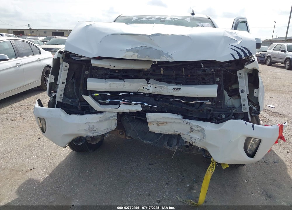 2018 CHEVROLET SILVERADO 1500 VIN: 3GCUKREC8JG212063