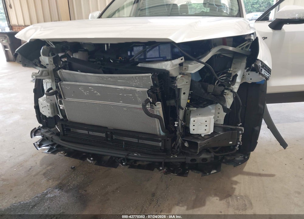2025 TOYOTA GRAND HIGHLANDER HYBRID LIMITED VIN: 5TDACAB55SS044585