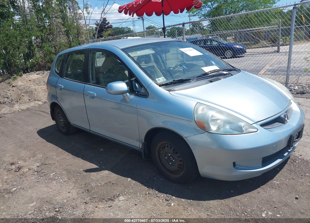 2007 HONDA FIT VIN: JHMGD38487S058706