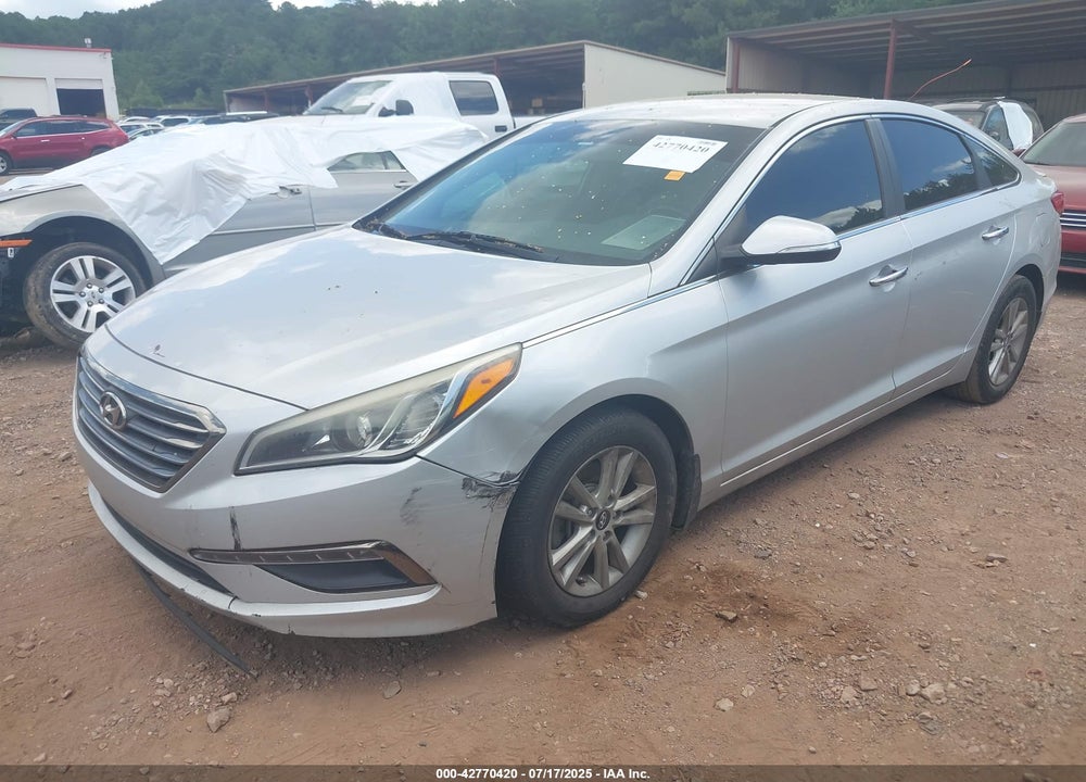 2015 HYUNDAI SONATA VIN: 5NPE24AA2FH170550
