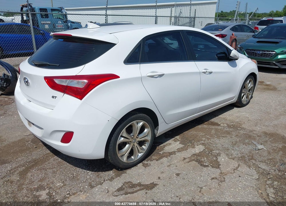 2013 HYUNDAI ELANTRA VIN: KMHD35LE0DU114605