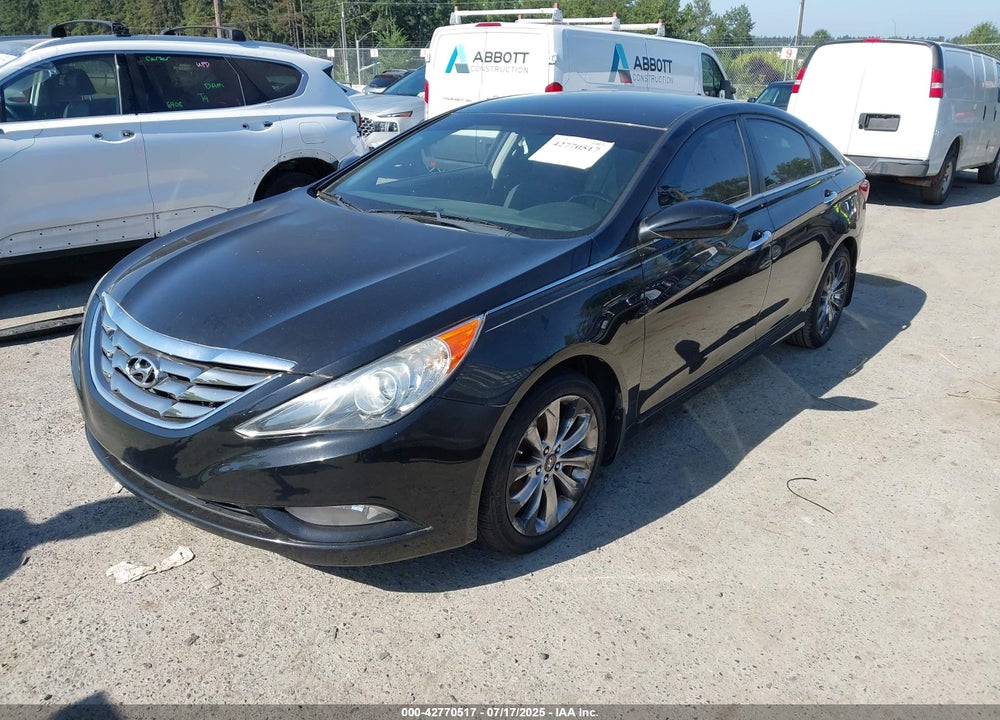 2011 HYUNDAI SONATA SE VIN: 5NPEC4AC3BH135539
