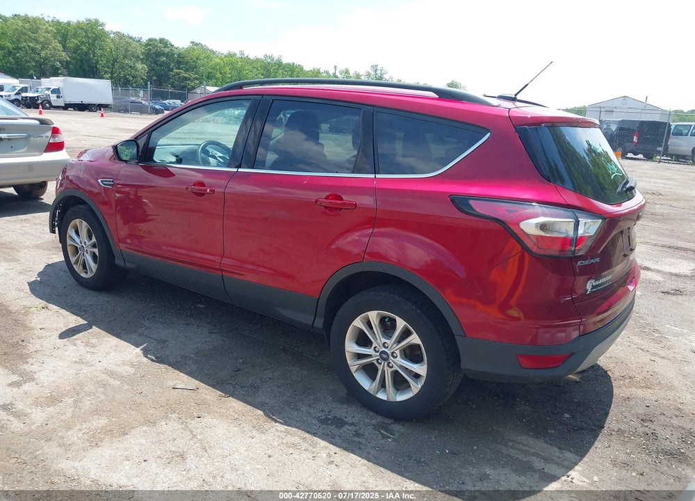 2017 FORD ESCAPE VIN: 1FMCU9GD7HUB72122