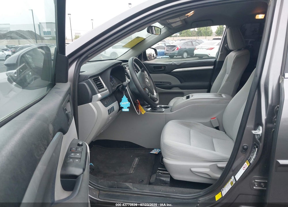 2019 TOYOTA HIGHLANDER VIN: 5TDZZRFH6KS316341
