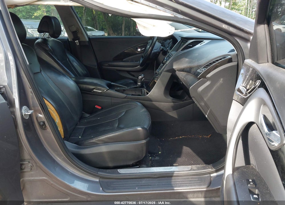2013 HYUNDAI AZERA VIN: KMHFH4JG7DA323379