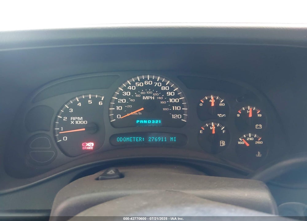 2004 CHEVROLET SUBURBAN 1500 LT VIN: 1GNEC16T84R185251