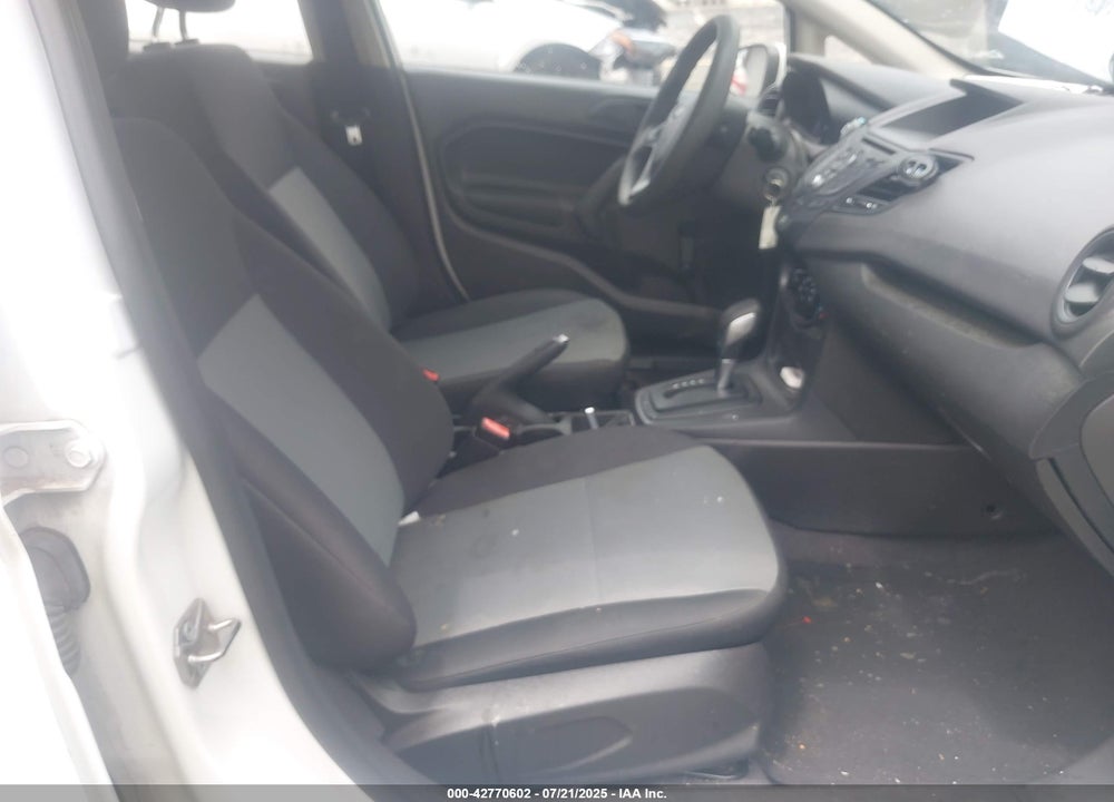 2019 FORD FIESTA VIN: 3FADP4AJ4KM157371