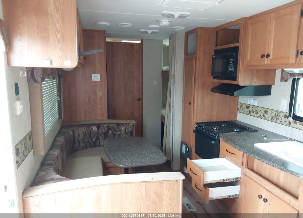 2011 HEARTLAND OTHER VIN: 5SFEB2523BE232956