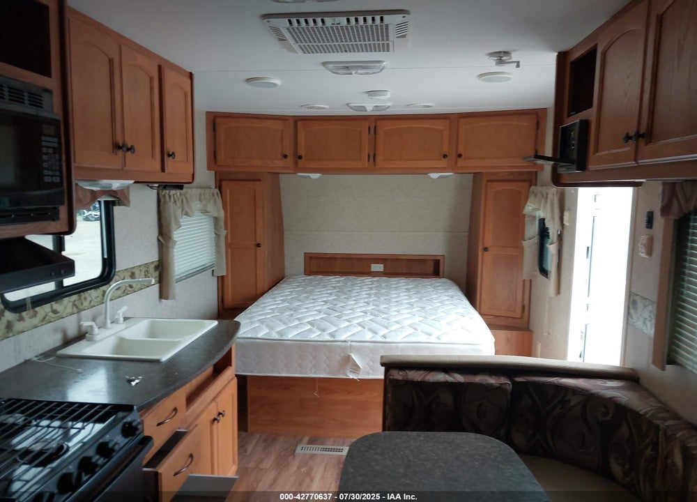 2011 HEARTLAND OTHER VIN: 5SFEB2523BE232956