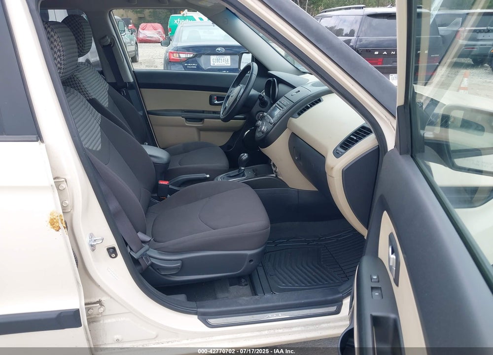 2012 KIA SOUL VIN: KNDJT2A6XC7443147