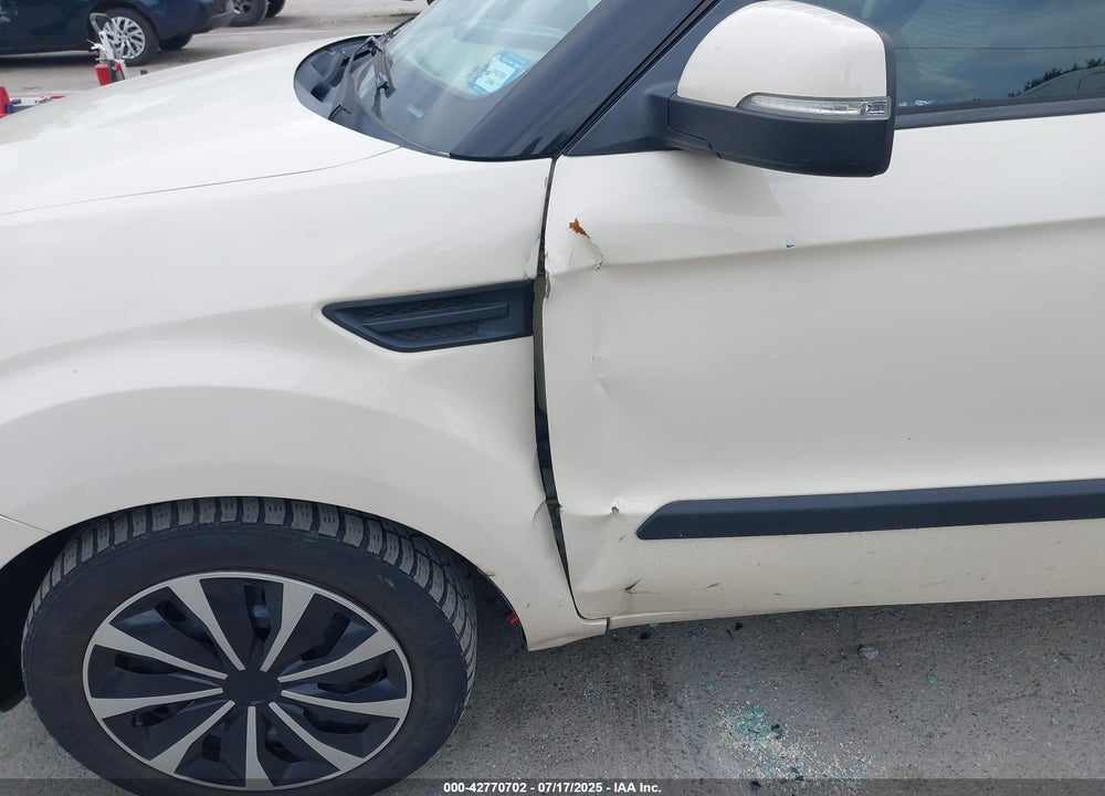 2012 KIA SOUL VIN: KNDJT2A6XC7443147