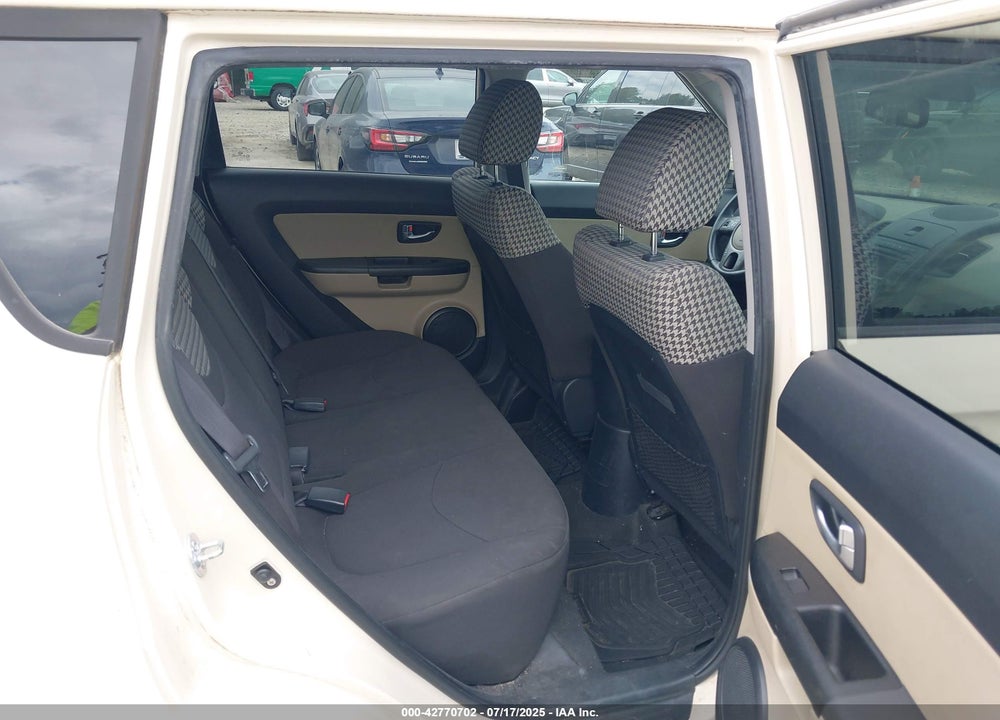 2012 KIA SOUL VIN: KNDJT2A6XC7443147
