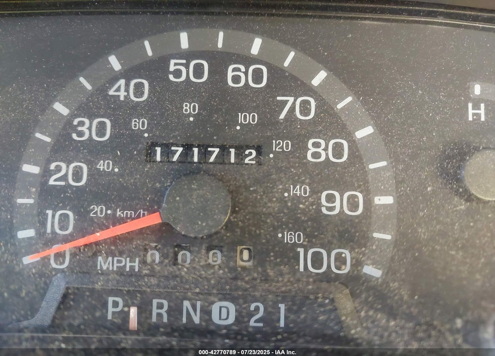 1998 FORD ECONOLINE VIN: 1FDWE37L8WHA88752