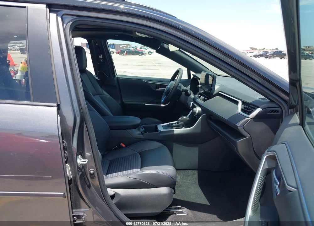 2023 TOYOTA RAV4 HYBRID XSE VIN: 2T3E6RFV9PW038134