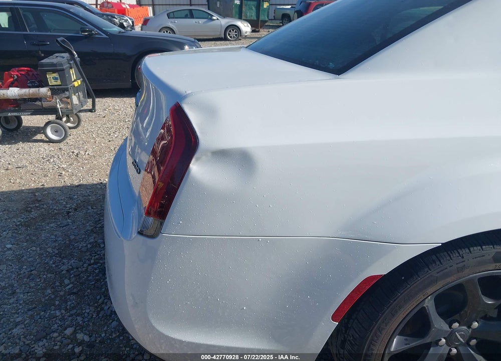 2021 CHRYSLER 300 VIN: 2C3CCAAG5MH667416