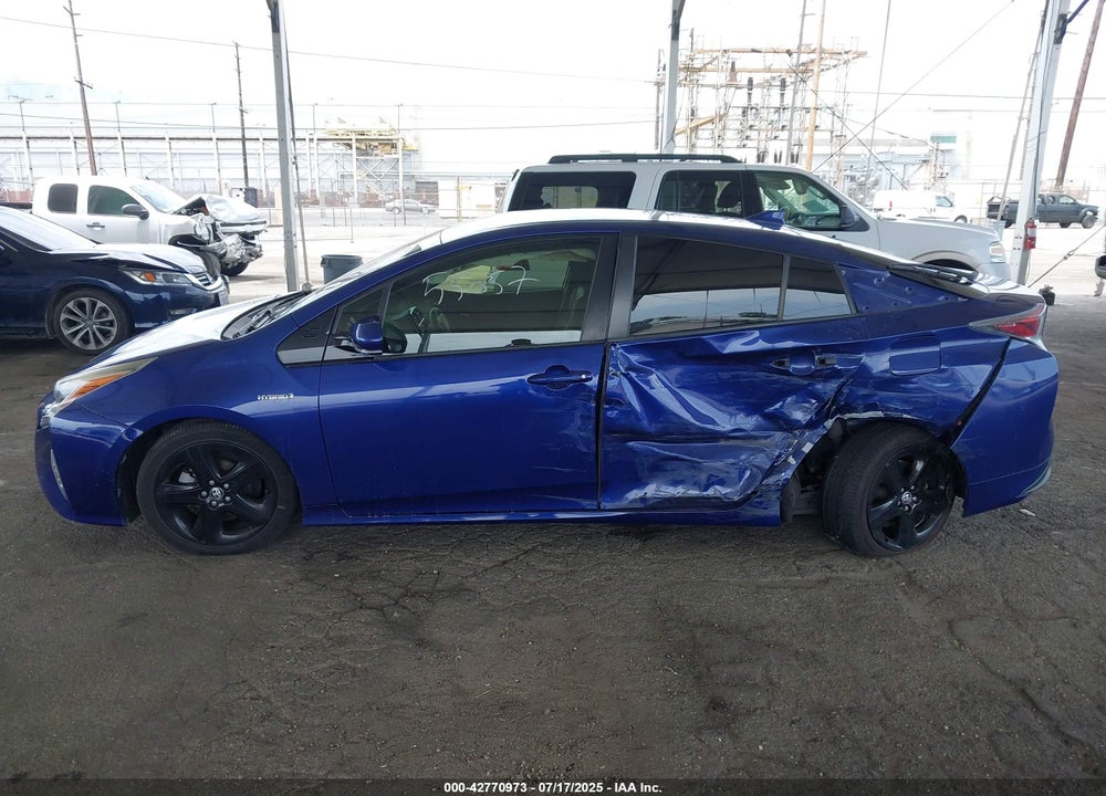 2016 TOYOTA PRIUS VIN: JTDKARFU4G3500529