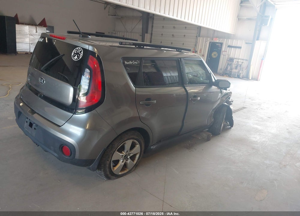 2017 KIA SOUL VIN: KNDJN2A2XH7499555