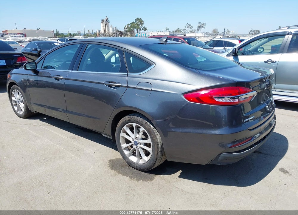 2020 FORD FUSION VIN: 3FA6P0LUXLR113467