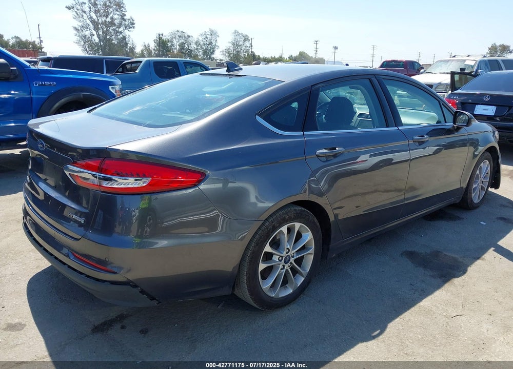 2020 FORD FUSION VIN: 3FA6P0LUXLR113467