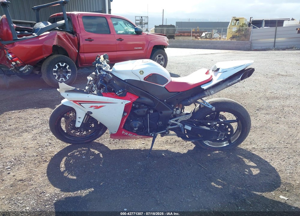 2009 YAMAHA YZFR1 VIN: JYARN23E69A001006