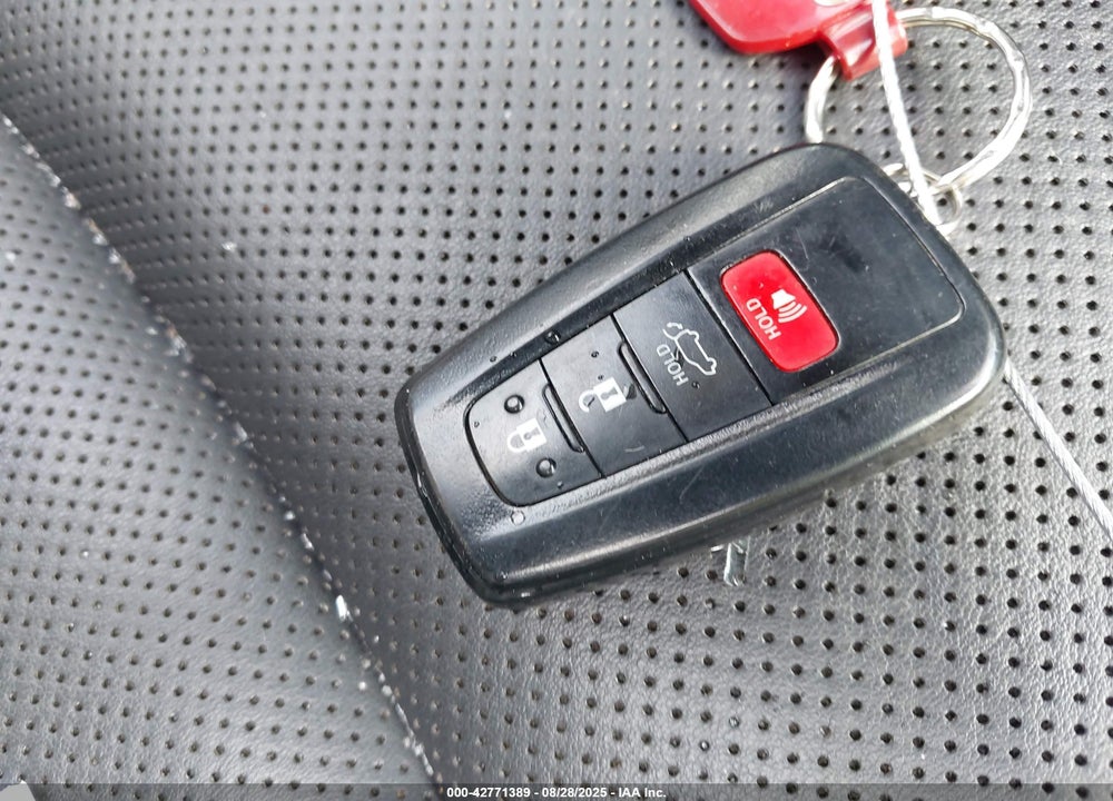 2021 TOYOTA RAV4 HYBRID LIMITED VIN: 4T3D6RFV1MU047871