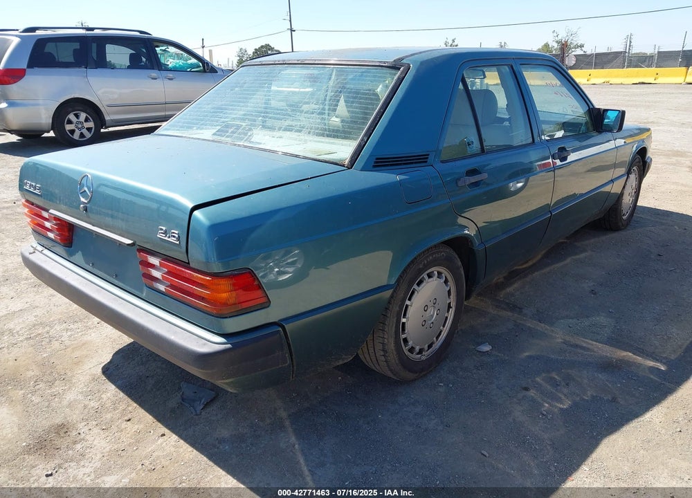 1989 MERCEDES-BENZ 190 E 2.6 VIN: WDBDA29D3KF573439