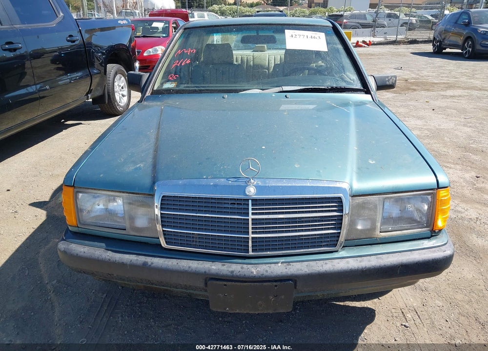1989 MERCEDES-BENZ 190 E 2.6 VIN: WDBDA29D3KF573439