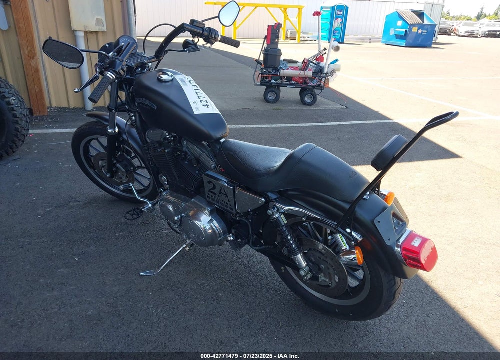 2001 HARLEY-DAVIDSON XL883 VIN: 1HD4CAM311K111938