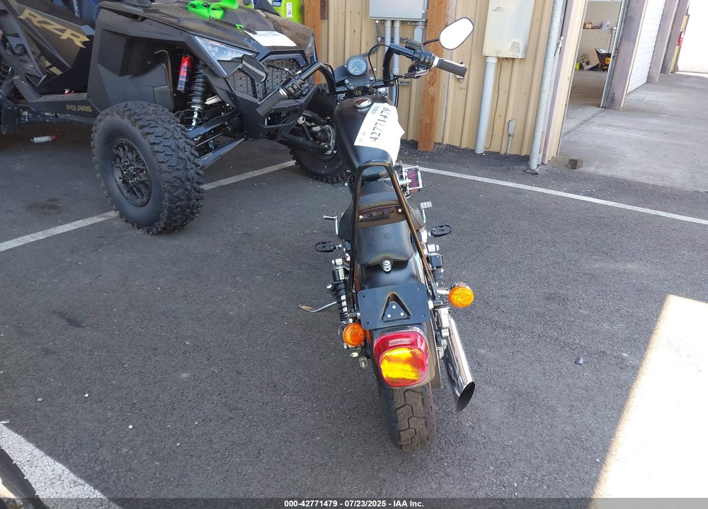 2001 HARLEY-DAVIDSON XL883 VIN: 1HD4CAM311K111938