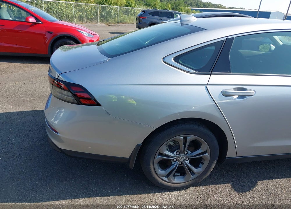 2023 HONDA ACCORD VIN: 1HGCY1F37PA012567