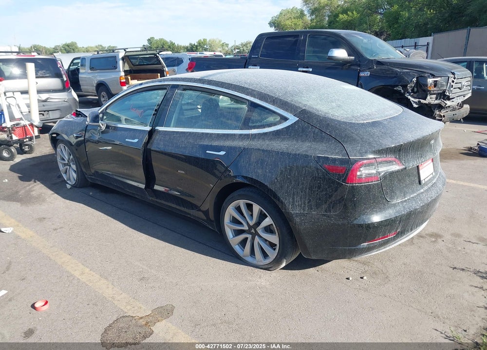 2018 TESLA MODEL 3 VIN: 5YJ3E1EAXJF176451