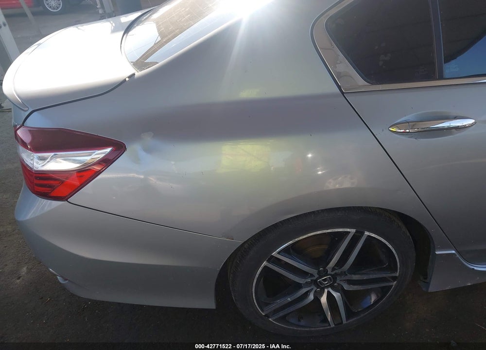 2016 HONDA ACCORD SPORT VIN: 1HGCR2F58GA221577