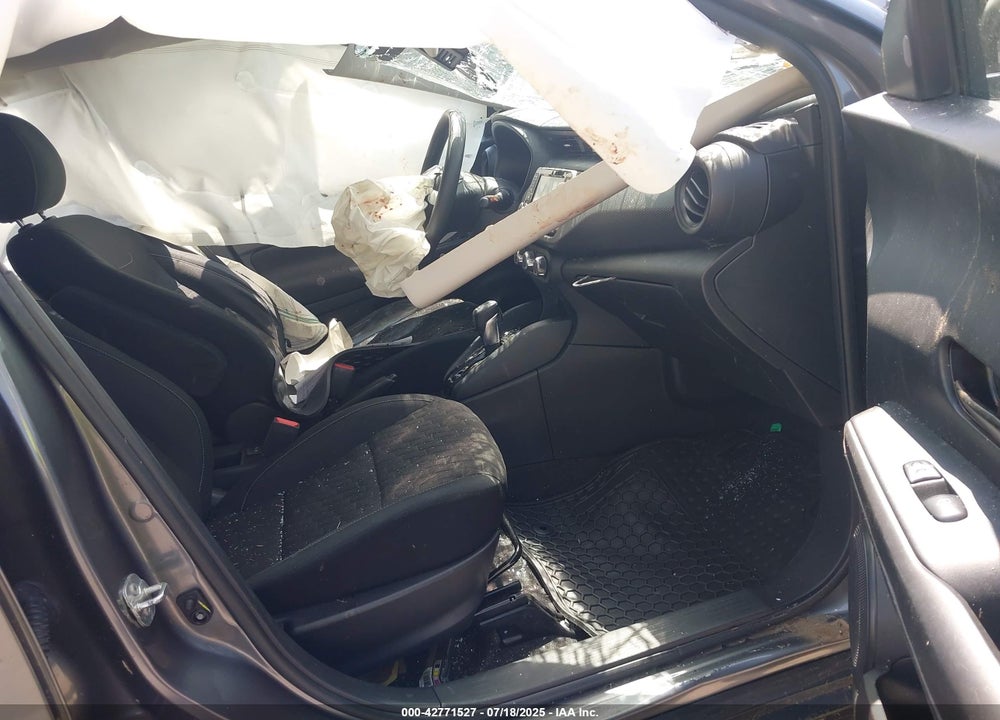2022 NISSAN KICKS VIN: 3N1CP5BV8NL518577