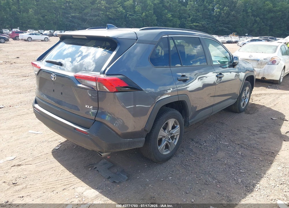 2024 TOYOTA RAV4 XLE VIN: 2T3W1RFV6RC281181