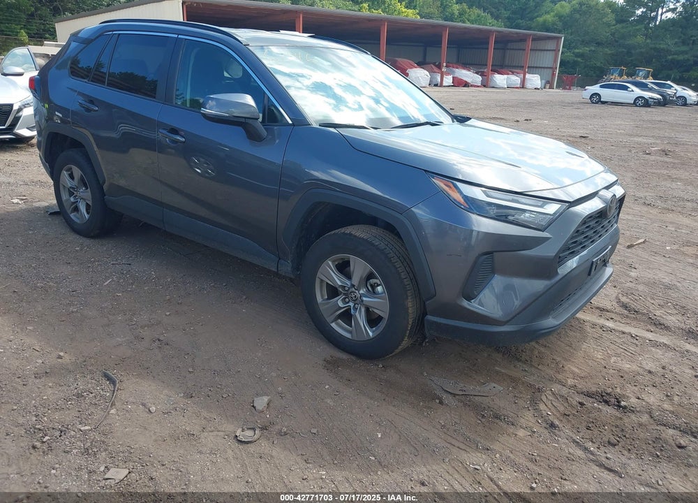 2024 TOYOTA RAV4 XLE VIN: 2T3W1RFV6RC281181