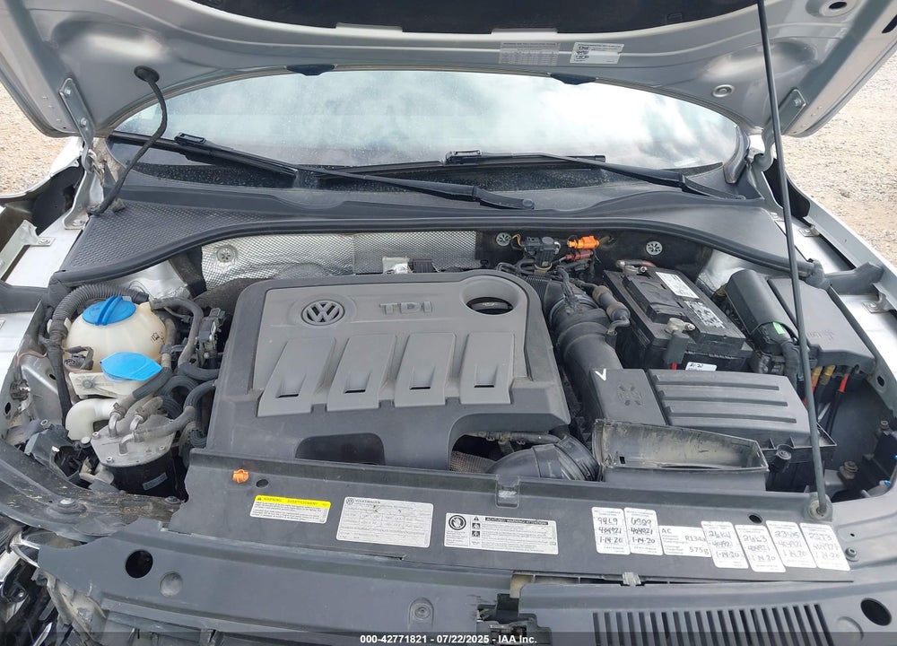 2013 VOLKSWAGEN PASSAT 2.0L TDI SEL PREMIUM VIN: 1VWCN7A34DC084986