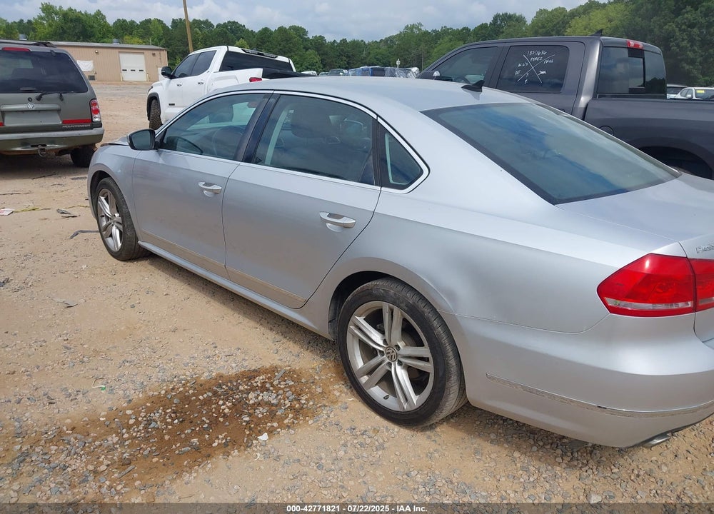 2013 VOLKSWAGEN PASSAT 2.0L TDI SEL PREMIUM VIN: 1VWCN7A34DC084986