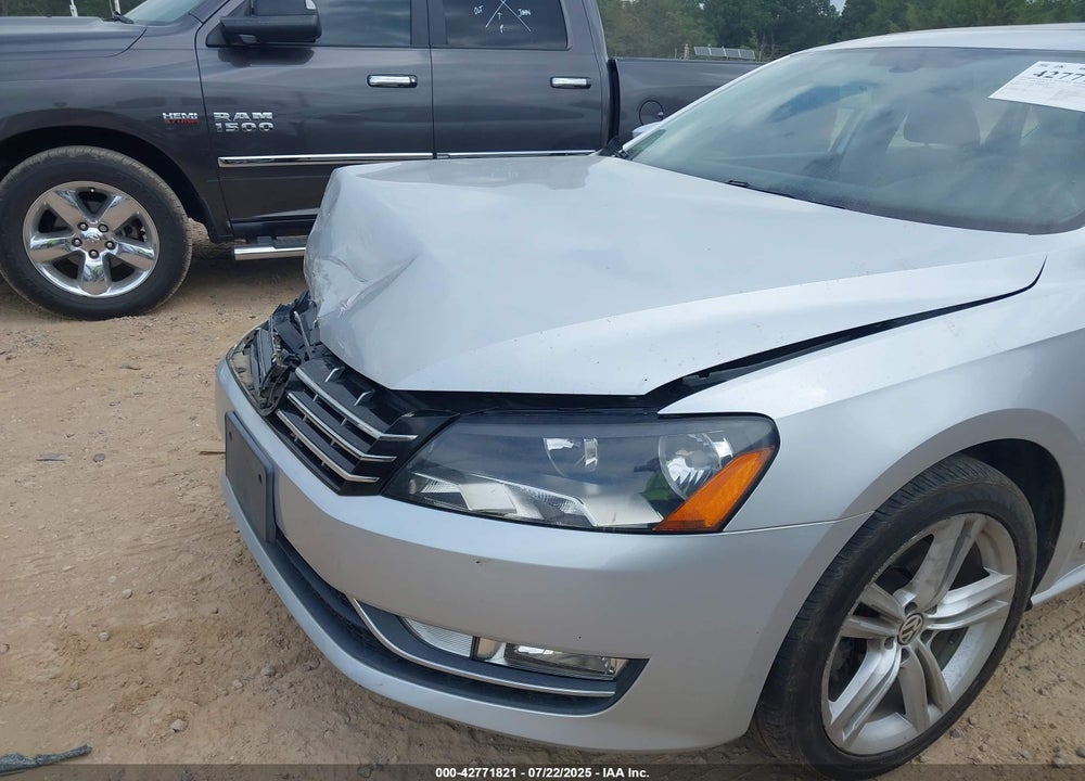 2013 VOLKSWAGEN PASSAT 2.0L TDI SEL PREMIUM VIN: 1VWCN7A34DC084986