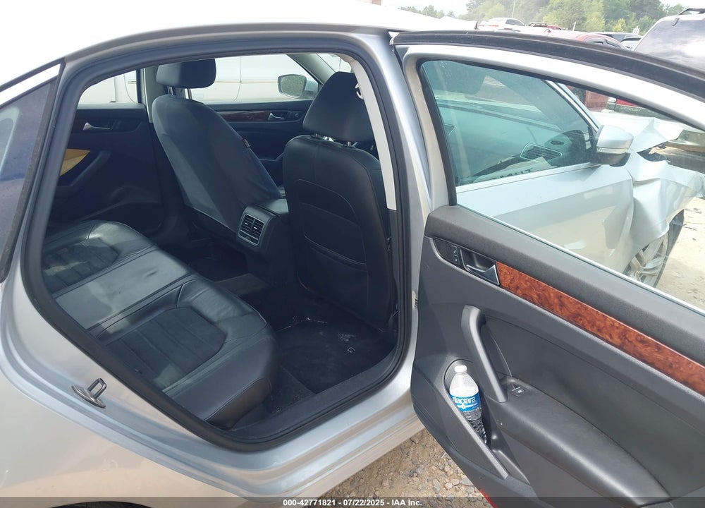 2013 VOLKSWAGEN PASSAT 2.0L TDI SEL PREMIUM VIN: 1VWCN7A34DC084986