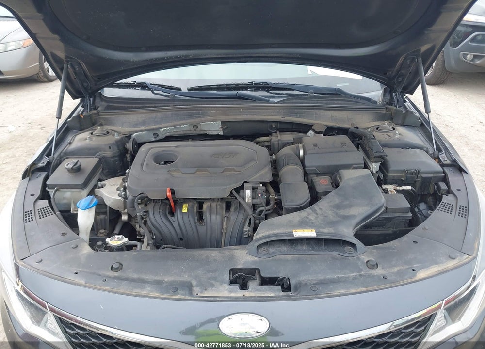 2018 KIA OPTIMA LX VIN: KNAGT4L32J5234905