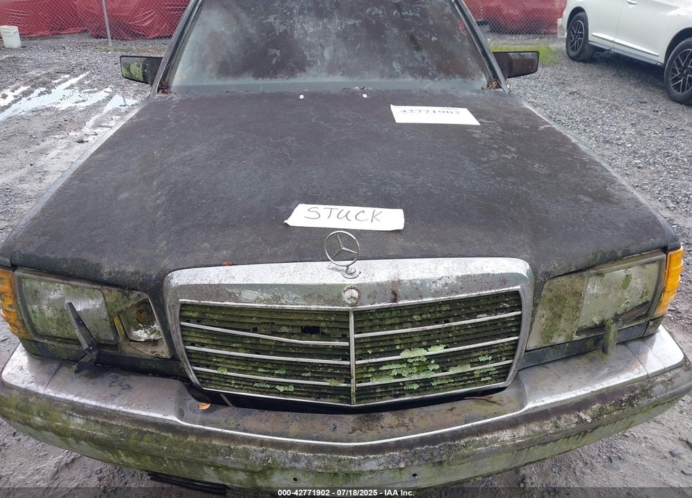 1988 MERCEDES-BENZ 300 SE VIN: WDBCA24D3JA420123