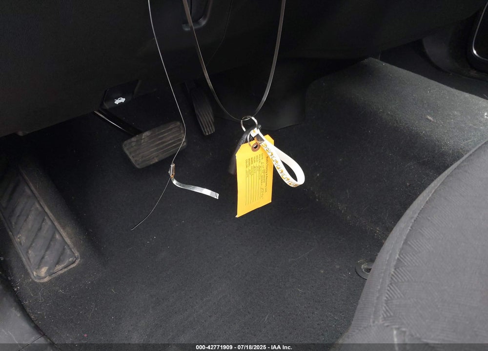 2024 CHEVROLET SILVERADO 1500 VIN: 1GCPDKEKXRZ372608