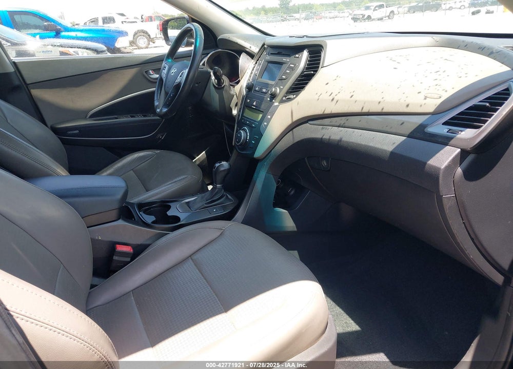 2015 HYUNDAI SANTA FE VIN: 5XYZU3LB8FG236358