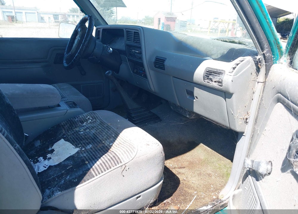 1992 FORD RANGER SUPER CAB VIN: 1FTCR14U1NTA44648