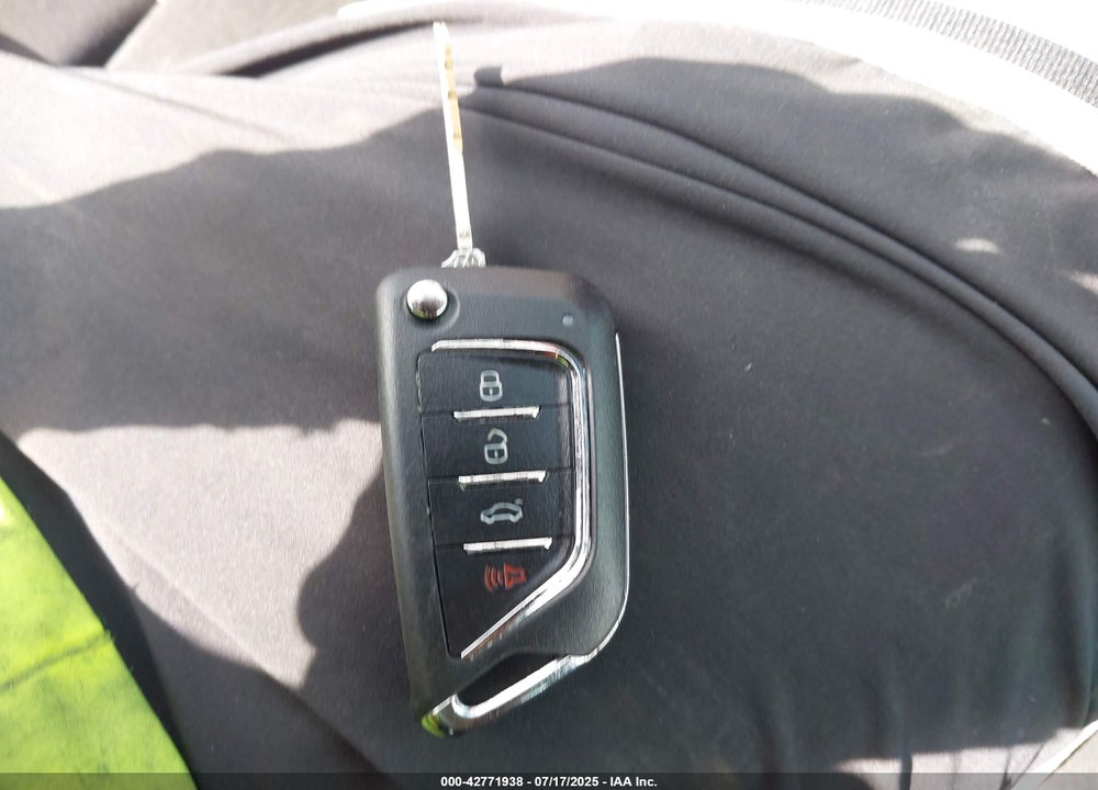 2011 MAZDA CX-7 VIN: JM3ER2A57B0396455