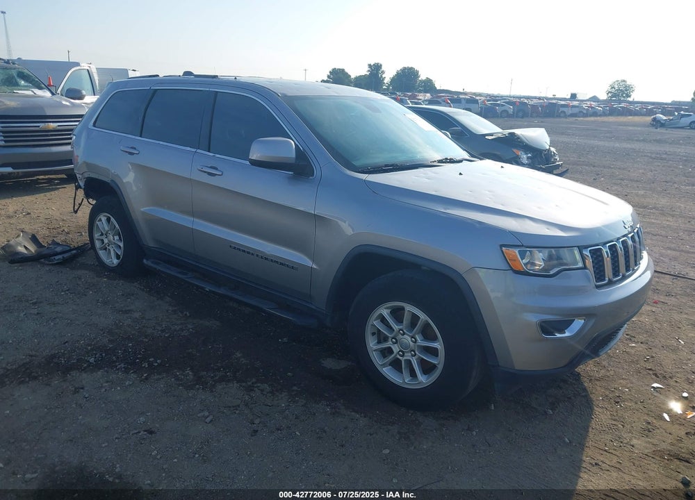 2018 JEEP GRAND CHEROKEE LAREDO 4X2 VIN: 1C4RJEAG2JC111808