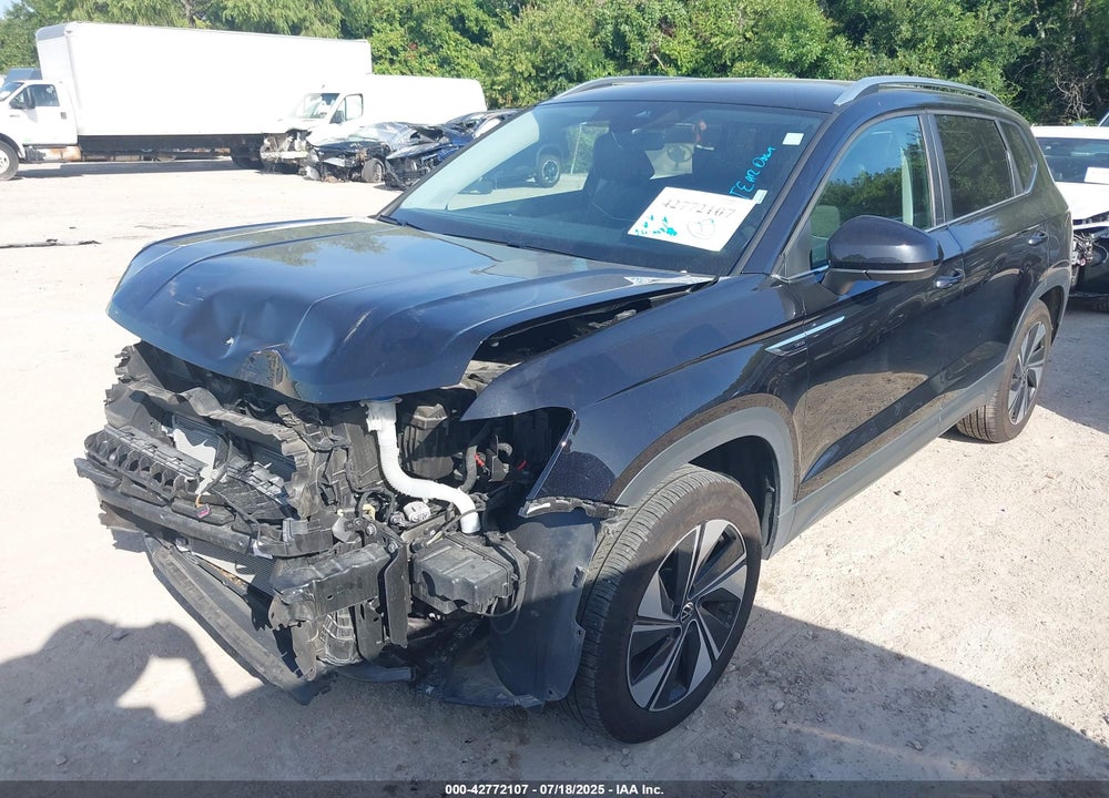2024 VOLKSWAGEN TAOS VIN: 3VVUX7B24RM118374