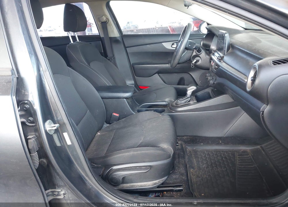 2020 KIA FORTE VIN: 3KPF24AD1LE258164