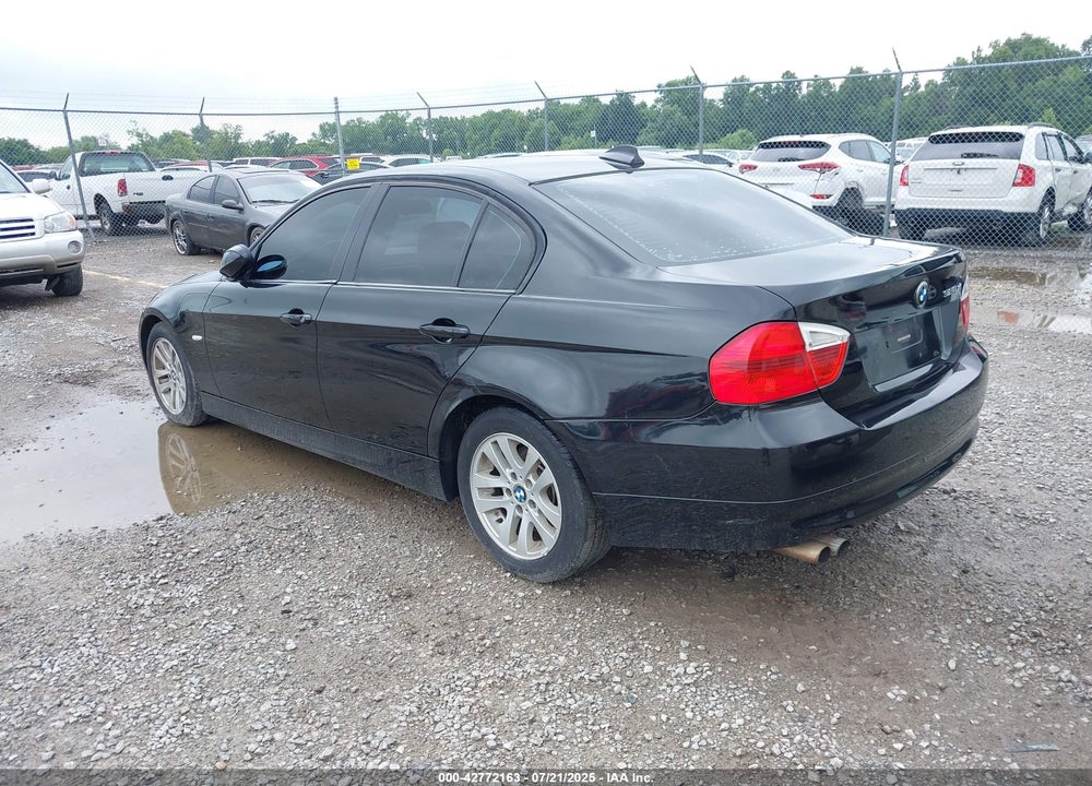 2007 BMW 328XI VIN: WBAVC93587KX54462