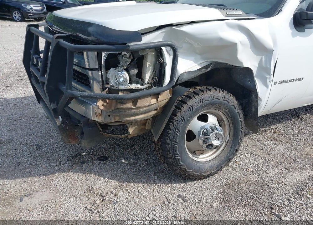 2008 CHEVROLET SILVERADO 3500HD WORK TRUCK VIN: 1GBJK33698F201814